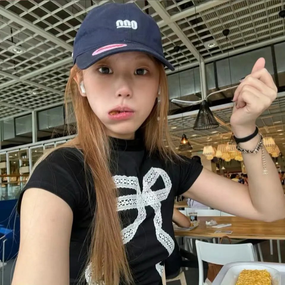 血型拼图海报